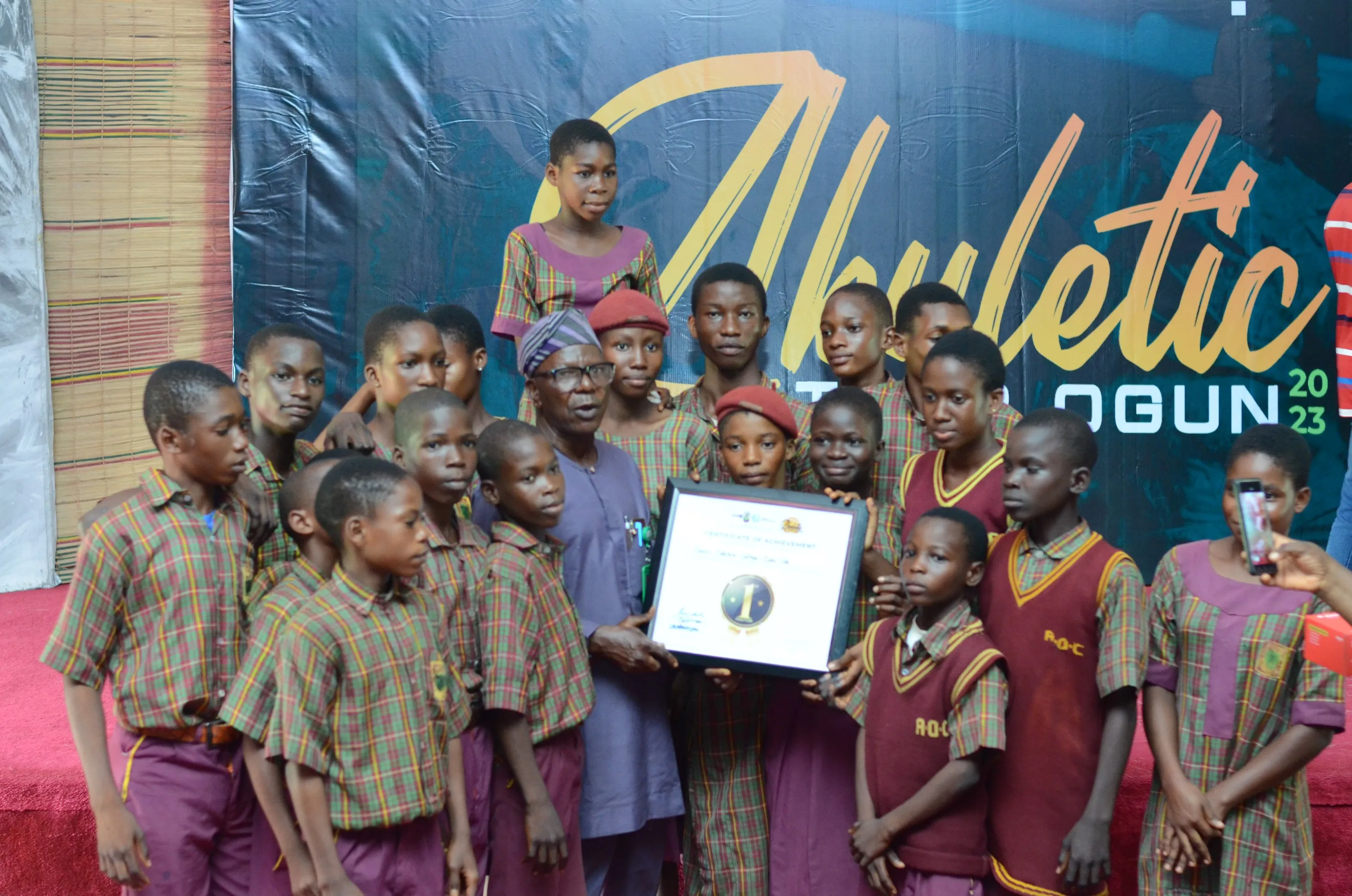 A school receives its certificate