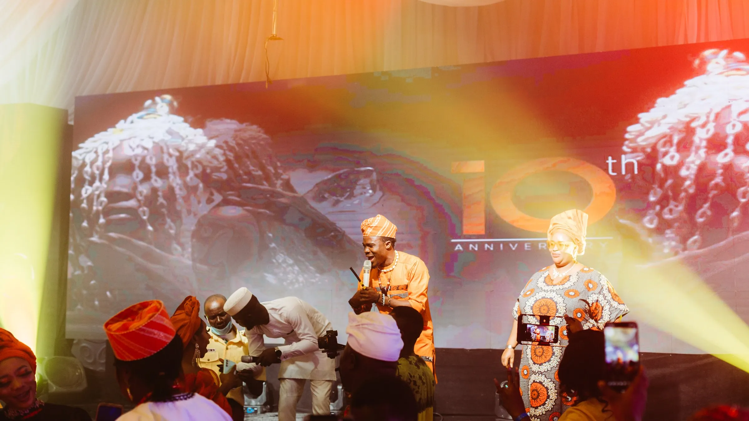 With the guests on stage, late in the night